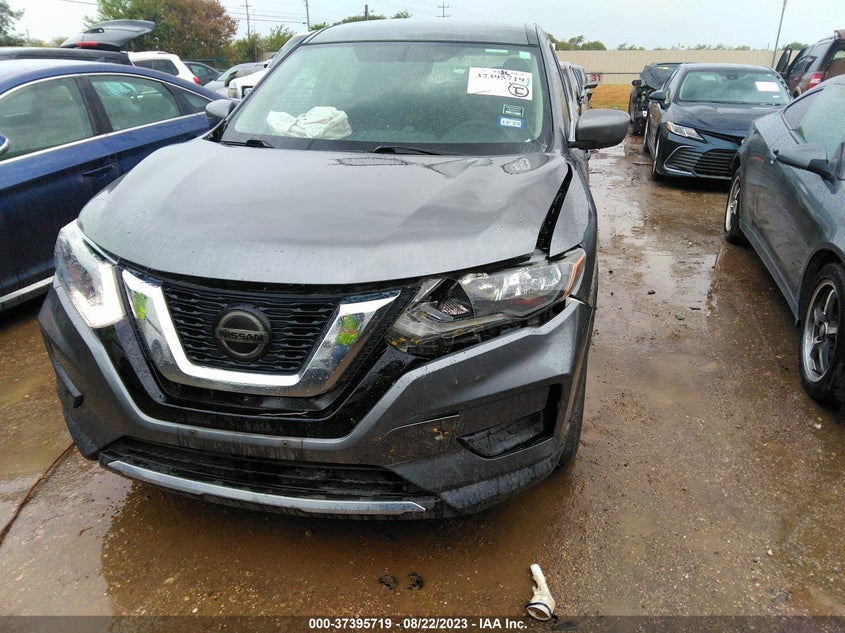 VIN 5N1AT2MT9JC769815 2018 NISSAN ROGUE S