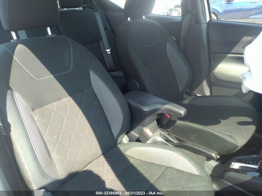 VIN 3N1CP5BV3LL561124 2020 NISSAN KICKS S