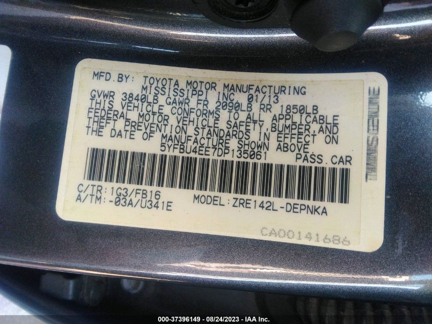 2013 TOYOTA COROLLA L/LE/S - 5YFBU4EE7DP135061