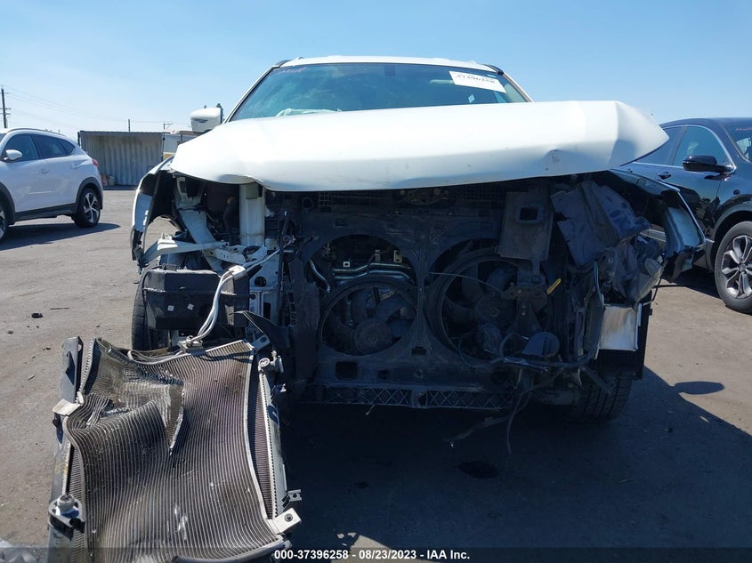 VIN 5N1DR2MN1JC659211 2018 NISSAN PATHFINDER S