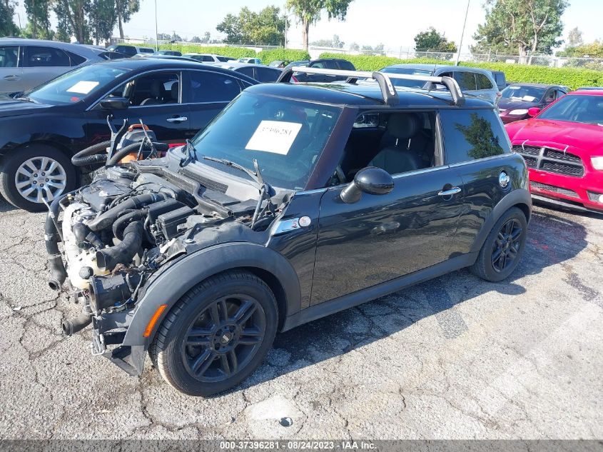 2013 MINI COOPER HARDTOP S - WMWSV3C51DT392183