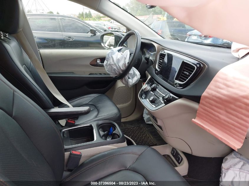 2019 CHRYSLER PACIFICA TOURING L PLUS - 2C4RC1EG3KR604290