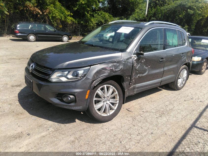 2016 VOLKSWAGEN TIGUAN SEL/S/SE/R-LINE - WVGBV7AX2GW562807