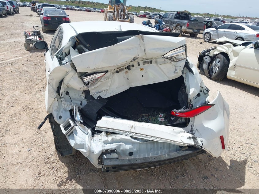 VIN JTDEPRAE8LJ016011 2020 TOYOTA COROLLA LE