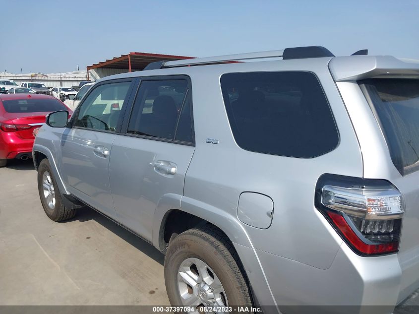 2021 TOYOTA 4RUNNER SR5 - JTEEU5JR3M5233220