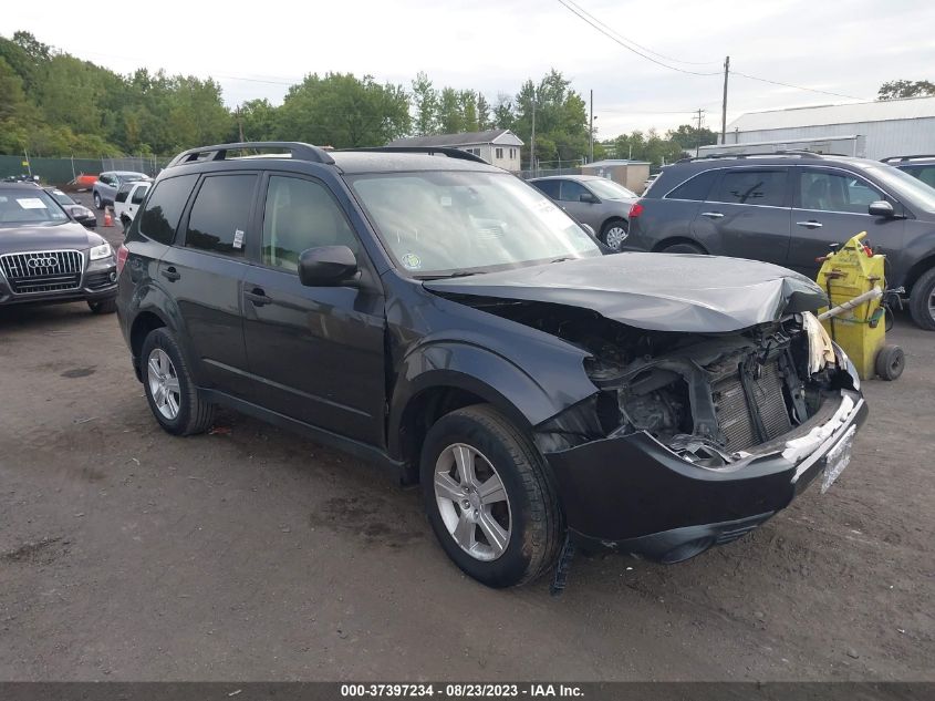 2013 SUBARU FORESTER 2.5X - JF2SHABC2DH429647