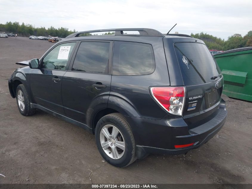 2013 SUBARU FORESTER 2.5X - JF2SHABC2DH429647