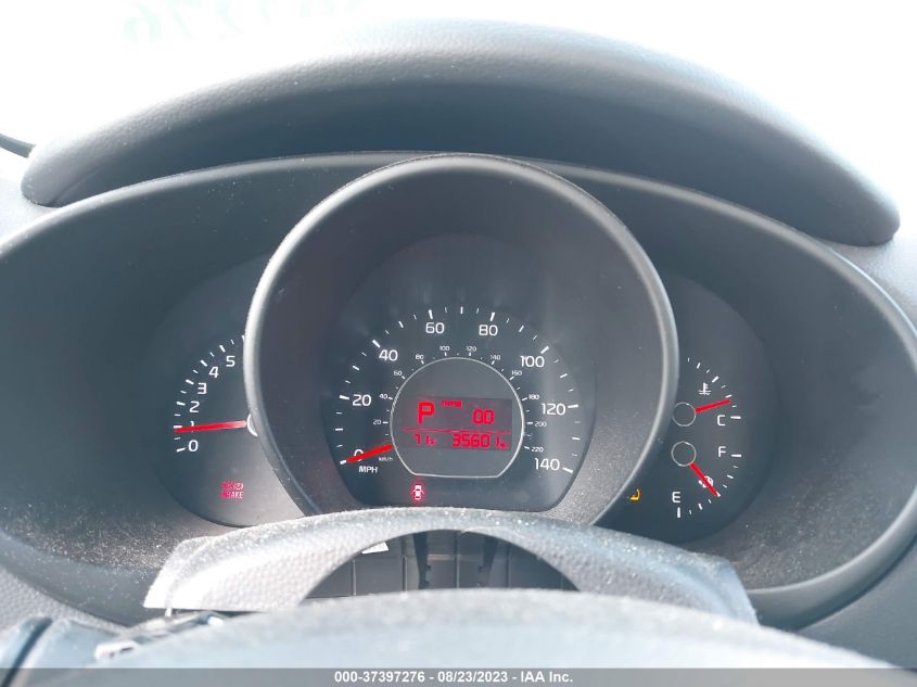2016 KIA SOUL + - KNDJP3A58G7831095