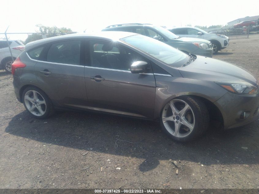 2014 FORD FOCUS TITANIUM - 1FADP3N23EL463741