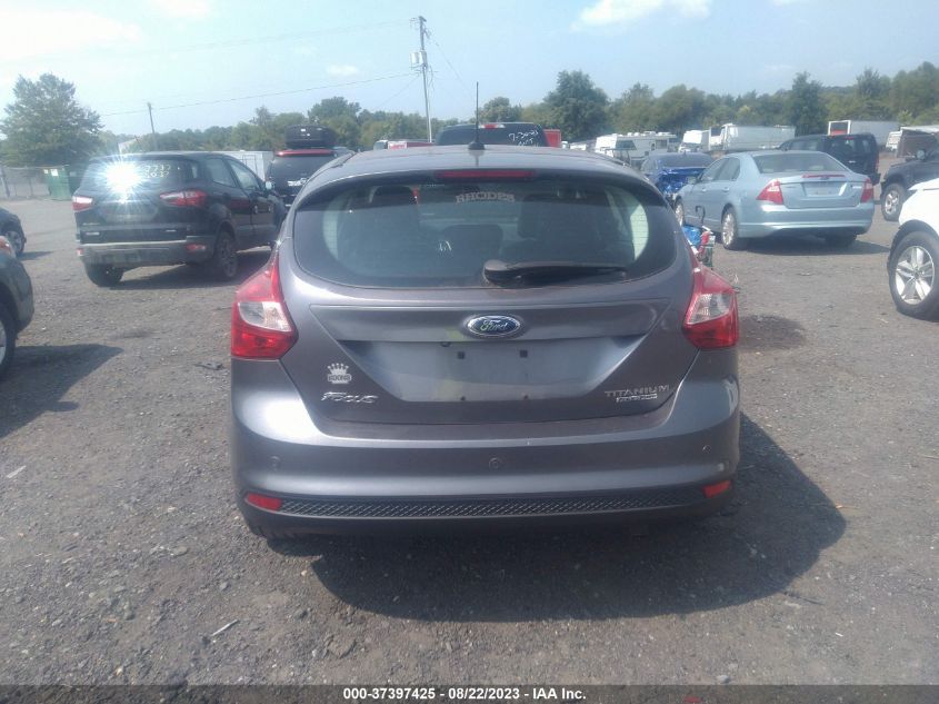 2014 FORD FOCUS TITANIUM - 1FADP3N23EL463741