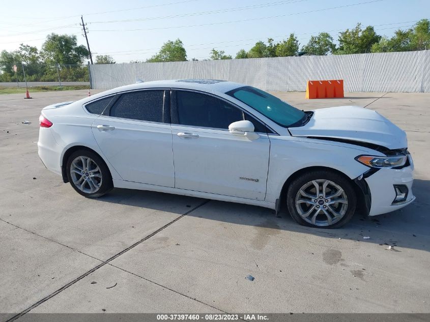 2019 FORD FUSION HYBRID TITANIUM - 3FA6P0RU4KR139682