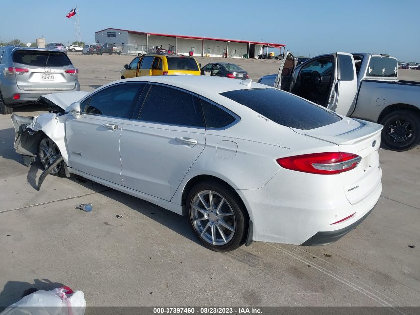 2019 FORD FUSION HYBRID TITANIUM - 3FA6P0RU4KR139682