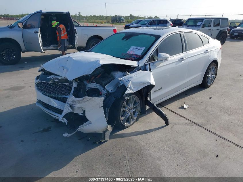 2019 FORD FUSION HYBRID TITANIUM - 3FA6P0RU4KR139682