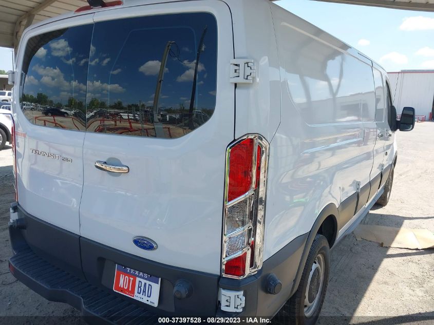 2015 FORD TRANSIT CARGO VAN - 1FTYR2ZMXFKA32719