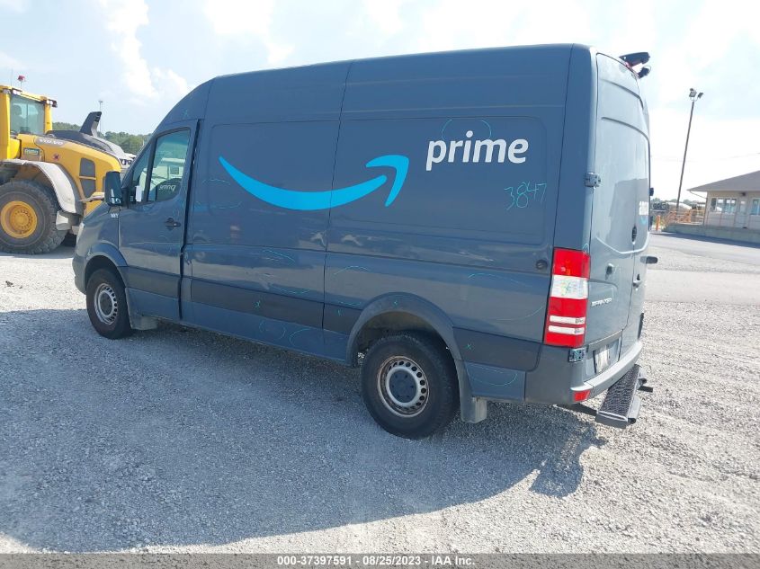 2018 MERCEDES-BENZ SPRINTER CARGO VAN - WD3PE7CD1JP638283