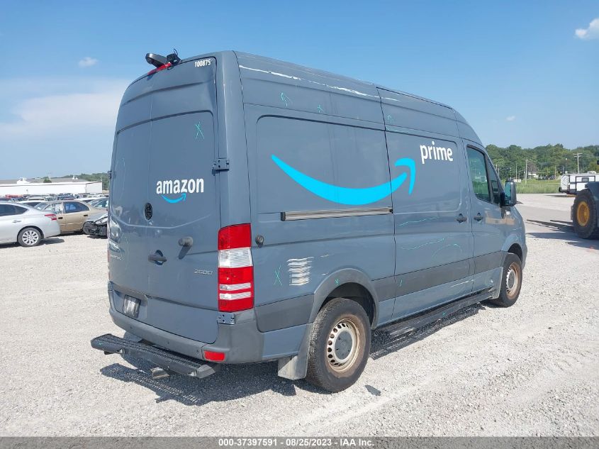 2018 MERCEDES-BENZ SPRINTER CARGO VAN - WD3PE7CD1JP638283
