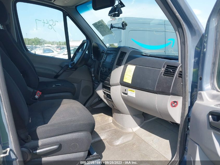 2018 MERCEDES-BENZ SPRINTER CARGO VAN - WD3PE7CD1JP638283
