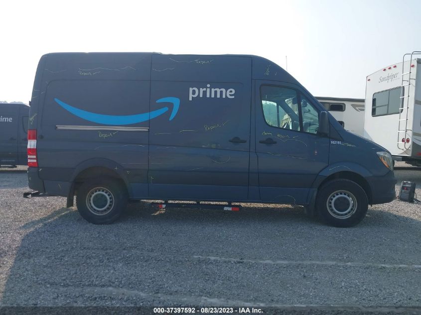 2018 MERCEDES-BENZ SPRINTER CARGO VAN - WD3PE7CD5JP639162