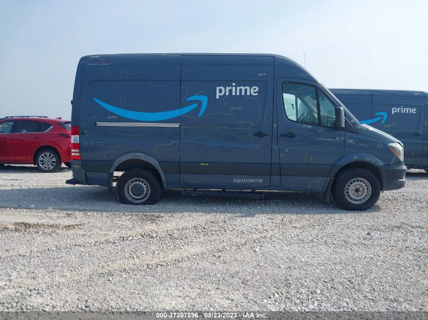 2018 MERCEDES-BENZ SPRINTER CARGO VAN WD3PE7CD7JP622363