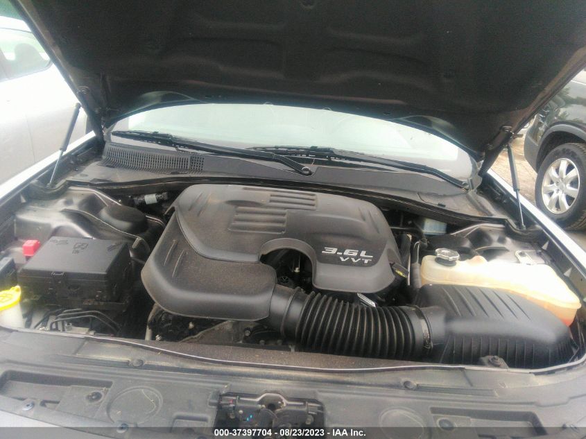 2018 CHRYSLER 300 LIMITED - 2C3CCAKG2JH168700