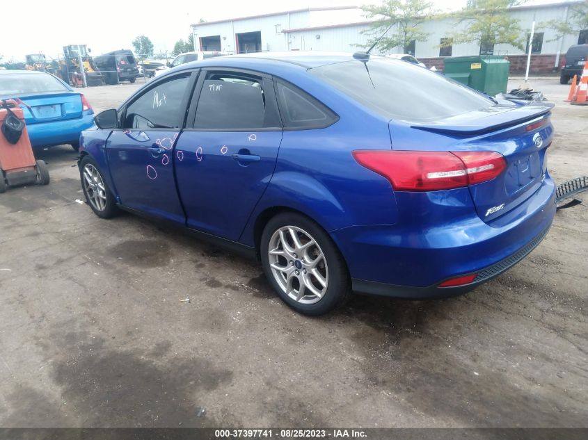 2015 FORD FOCUS SE - 1FADP3F23FL230068