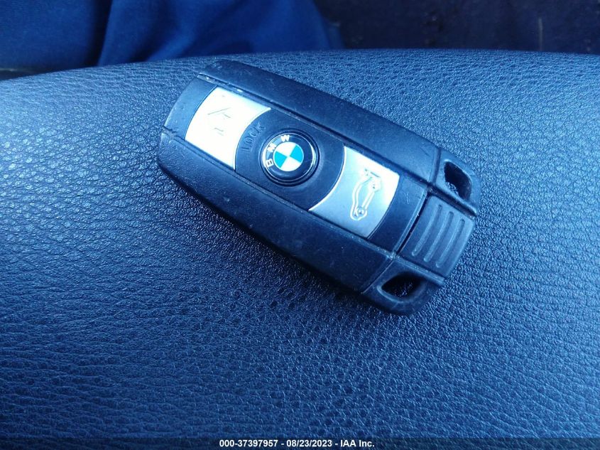 2014 BMW X1 XDRIVE28I - WBAVL1C55EVY16025