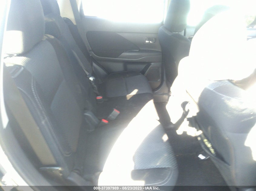 VIN JA4AD2A39KZ025601 2019 MITSUBISHI OUTLANDER ES