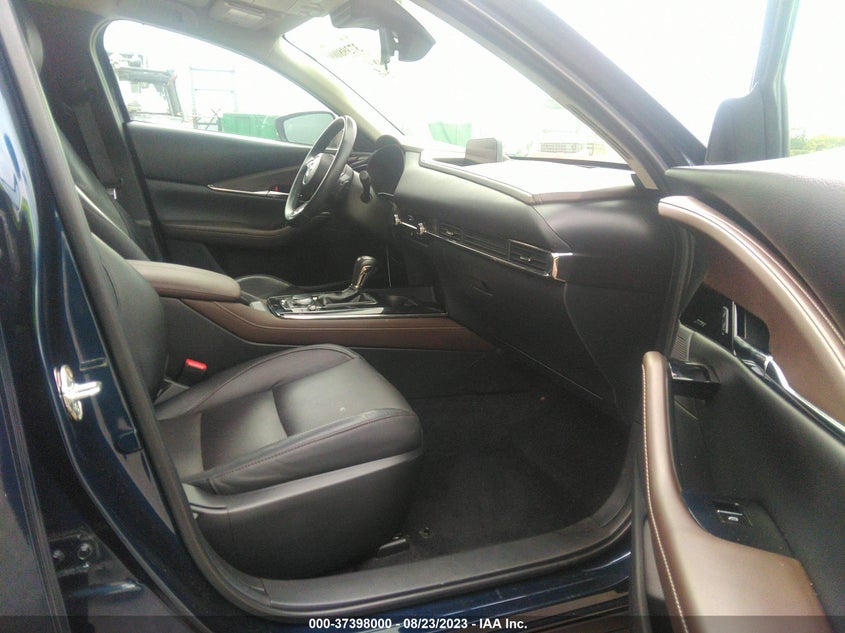 VIN 3MVDMBEM7LM135621 2020 MAZDA CX-30 PREMIUM PACKAGE