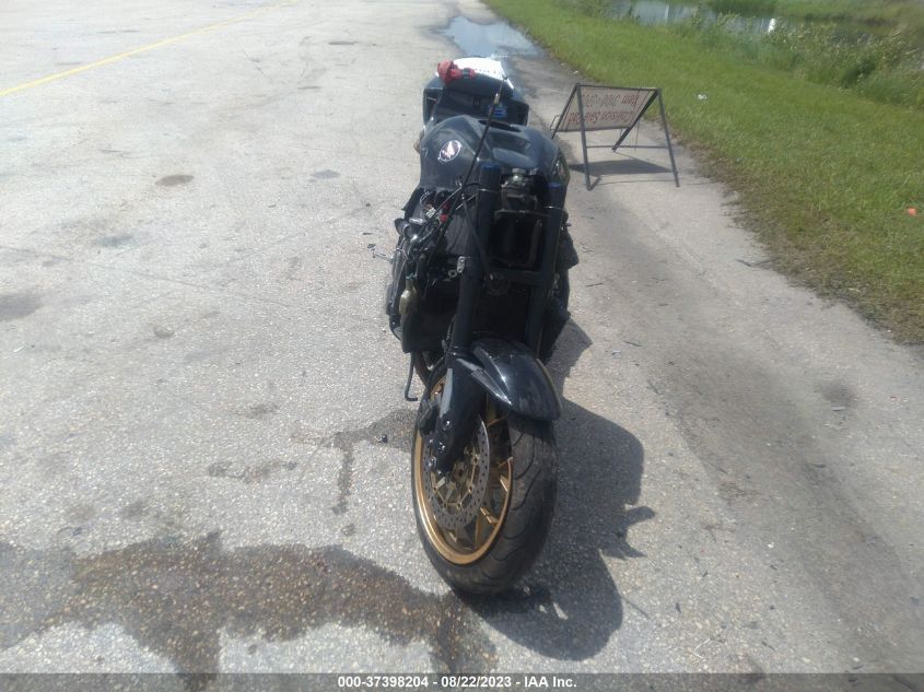 2015 HONDA CBR600 RR - JH2PC4009FK800233