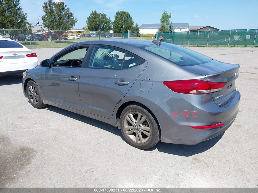 VIN 5NPD84LF4JH301196 2018 HYUNDAI ELANTRA SEL