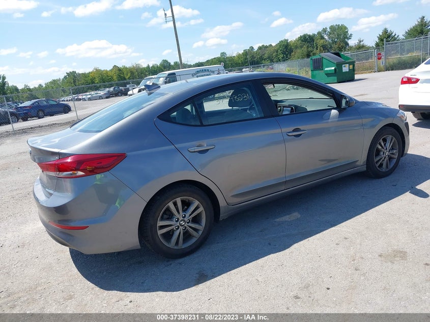 VIN 5NPD84LF4JH301196 2018 HYUNDAI ELANTRA SEL