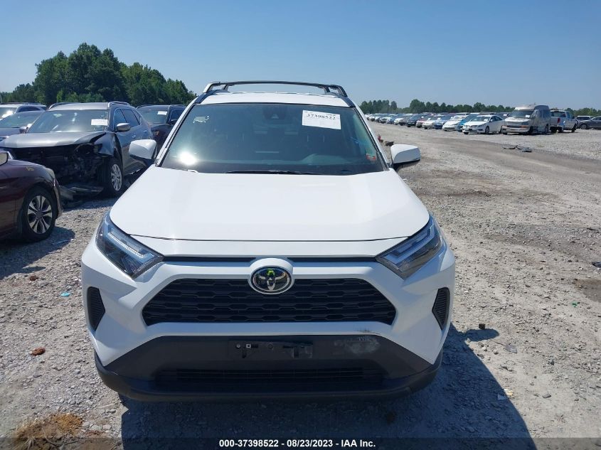 2022 TOYOTA RAV4 XLE - 2T3P1RFV3NW253724