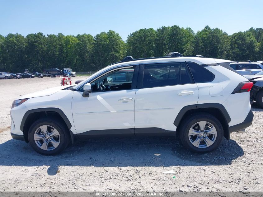 2022 TOYOTA RAV4 XLE - 2T3P1RFV3NW253724