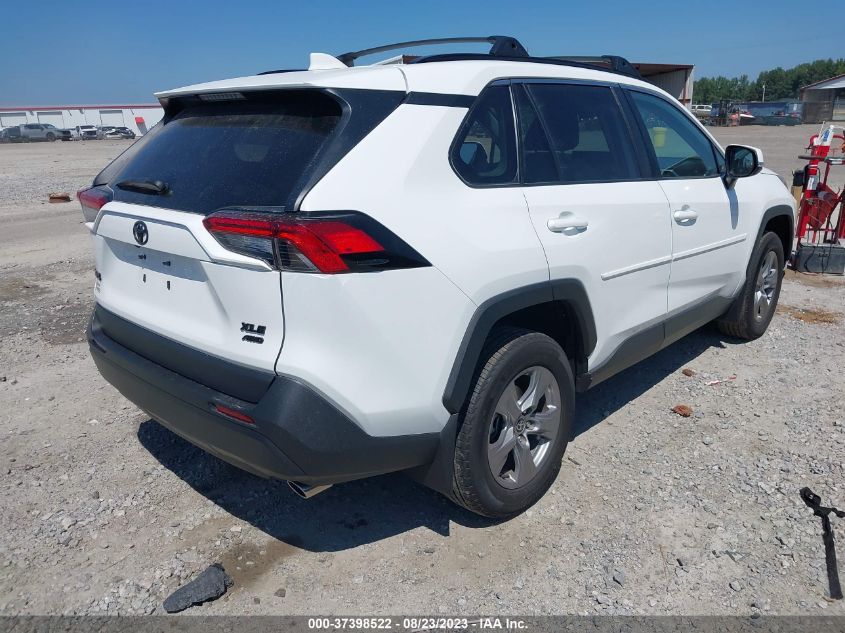2022 TOYOTA RAV4 XLE - 2T3P1RFV3NW253724