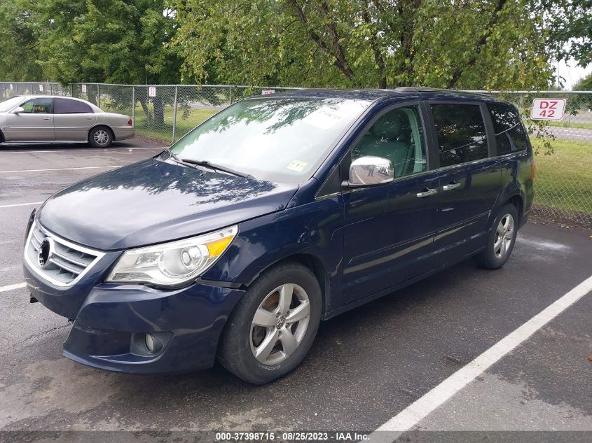 2014 VOLKSWAGEN ROUTAN SEL PREMIUM 2C4RVADG5ER135171