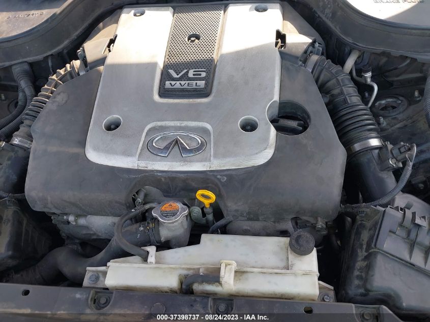 2015 INFINITI Q40 JN1CV6AR9FM650805