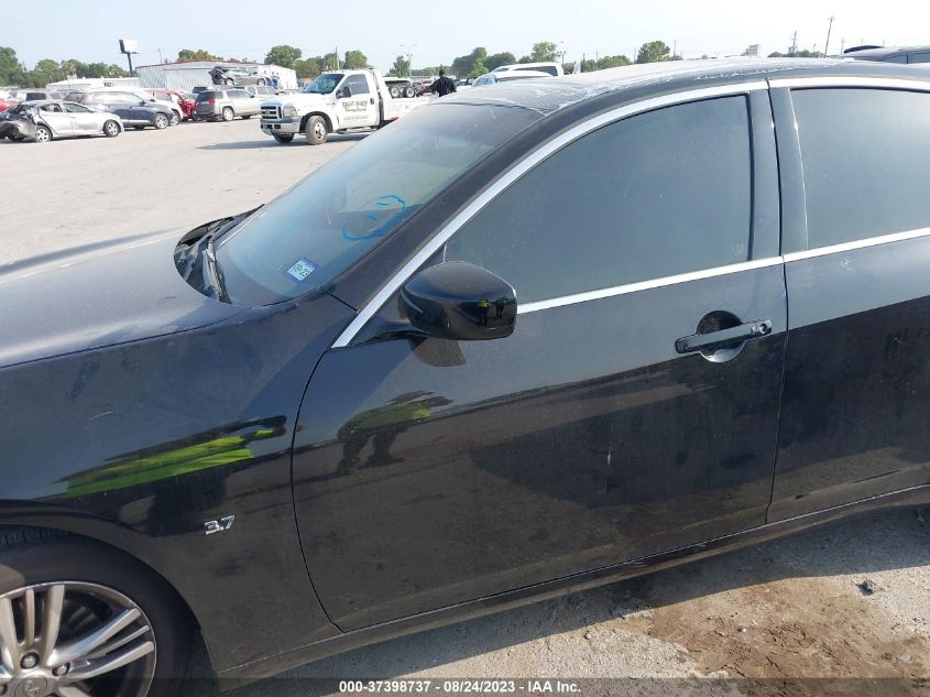 2015 INFINITI Q40 JN1CV6AR9FM650805
