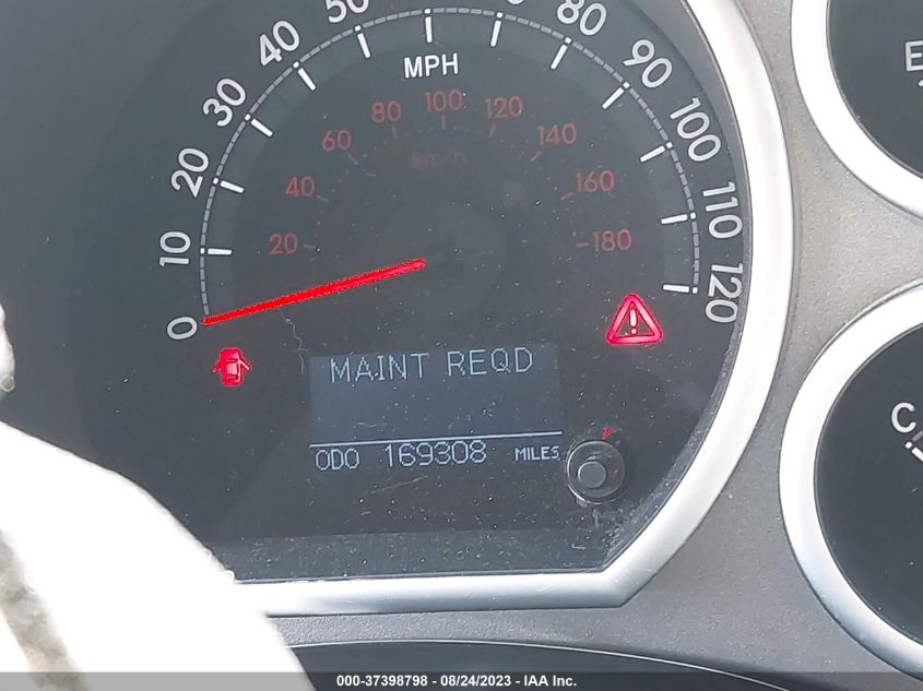 2014 TOYOTA SEQUOIA PLATINUM - 5TDYY5G11ES053155