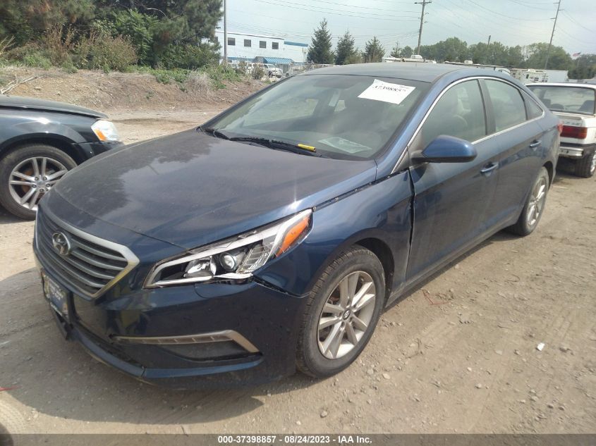 2015 HYUNDAI SONATA 2.4L SE - 5NPE24AF9FH217228