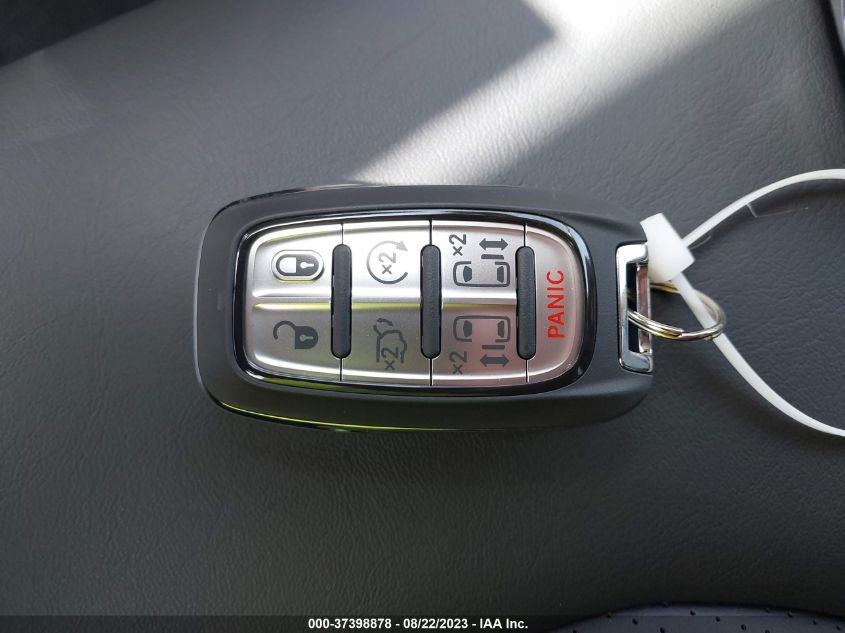 2023 CHRYSLER PACIFICA HYBRID TOURING L - 2C4RC1L7XPR579897