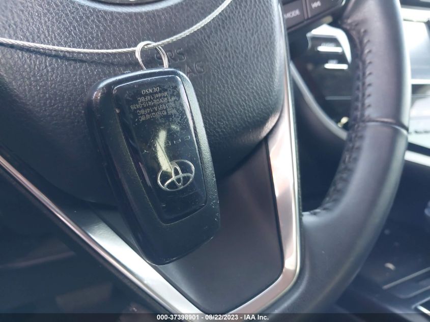 2019 TOYOTA CAMRY LE/SE/XLE/L - 4T1B11HK2KU795027
