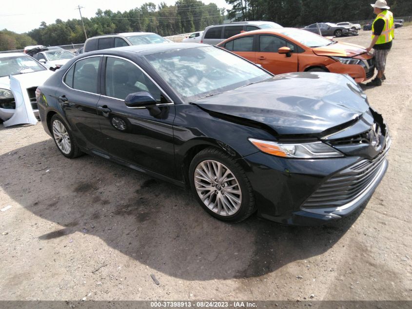 2018 TOYOTA CAMRY LE/SE/XLE/L - 4T1B11HK9JU615606