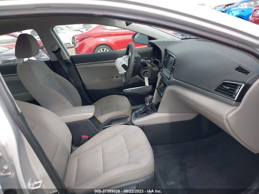 2018 HYUNDAI ELANTRA SE - 5NPD74LF1JH394200