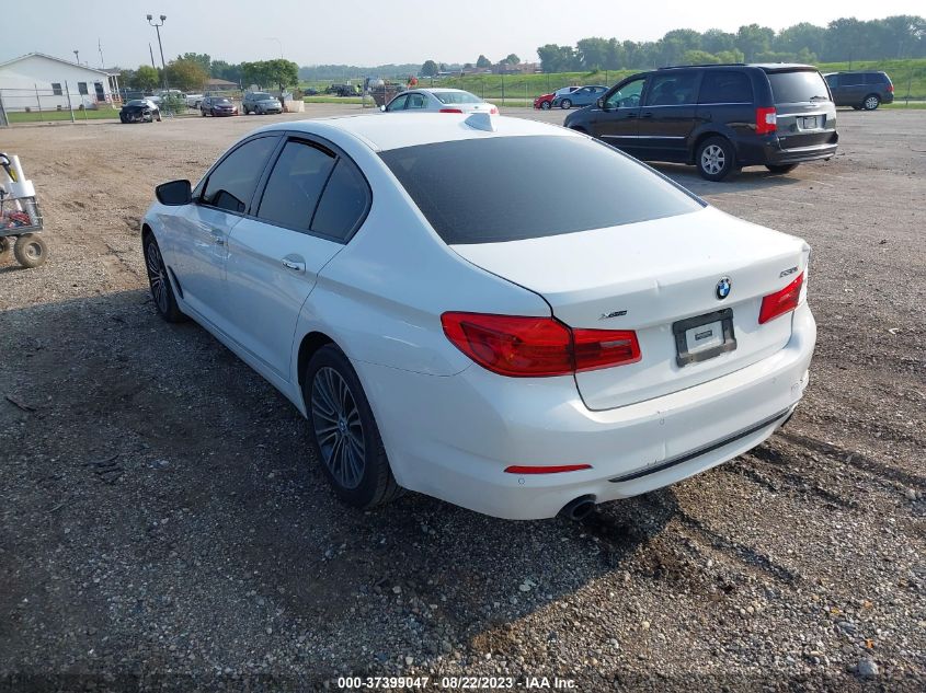 2018 BMW 5 SERIES 530I XDRIVE - WBAJA7C57JWA73835
