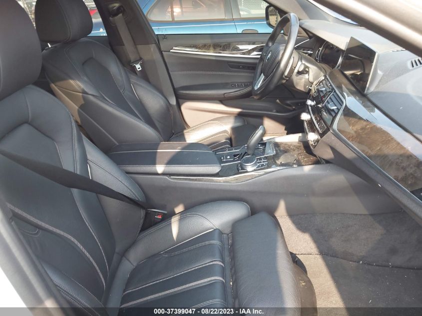 2018 BMW 5 SERIES 530I XDRIVE - WBAJA7C57JWA73835