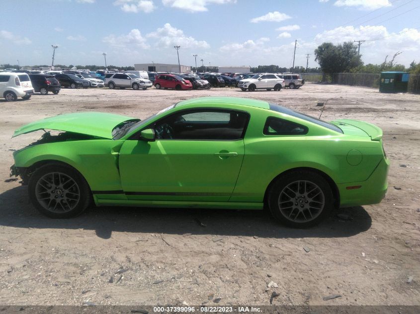 2014 FORD MUSTANG V6 - 1ZVBP8AMXE5305758