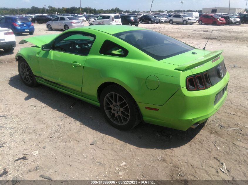 2014 FORD MUSTANG V6 - 1ZVBP8AMXE5305758