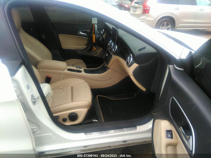 2016 MERCEDES-BENZ CLA CLA 250 - WDDSJ4GB5GN364731