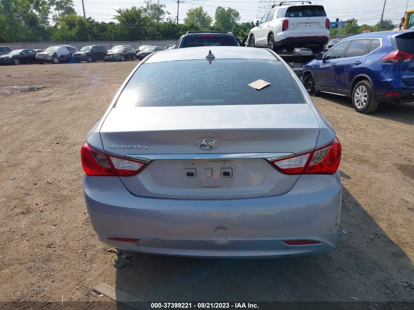 2013 HYUNDAI SONATA GLS - 5NPEB4AC6DH736160