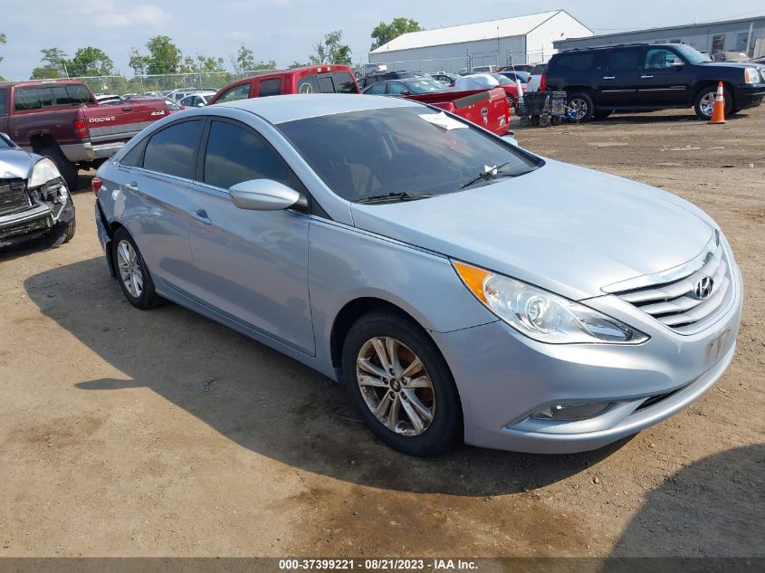 2013 HYUNDAI SONATA GLS - 5NPEB4AC6DH736160